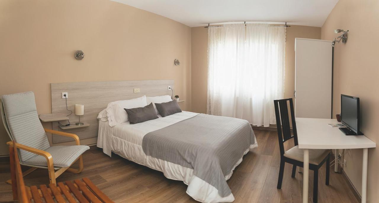 Hotel Voar Ribadeo Eksteriør billede